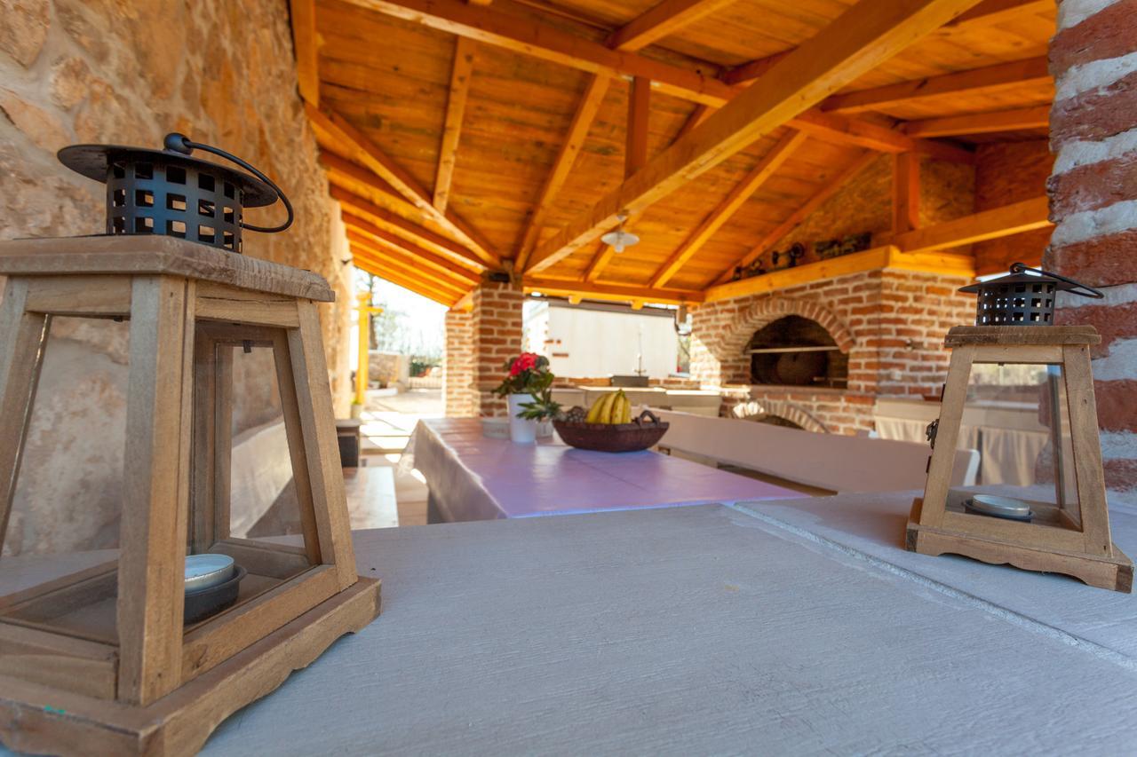 Villa Hrustika - Heated Pool, Jacuzzi & Sauna Gabonjin Extérieur photo